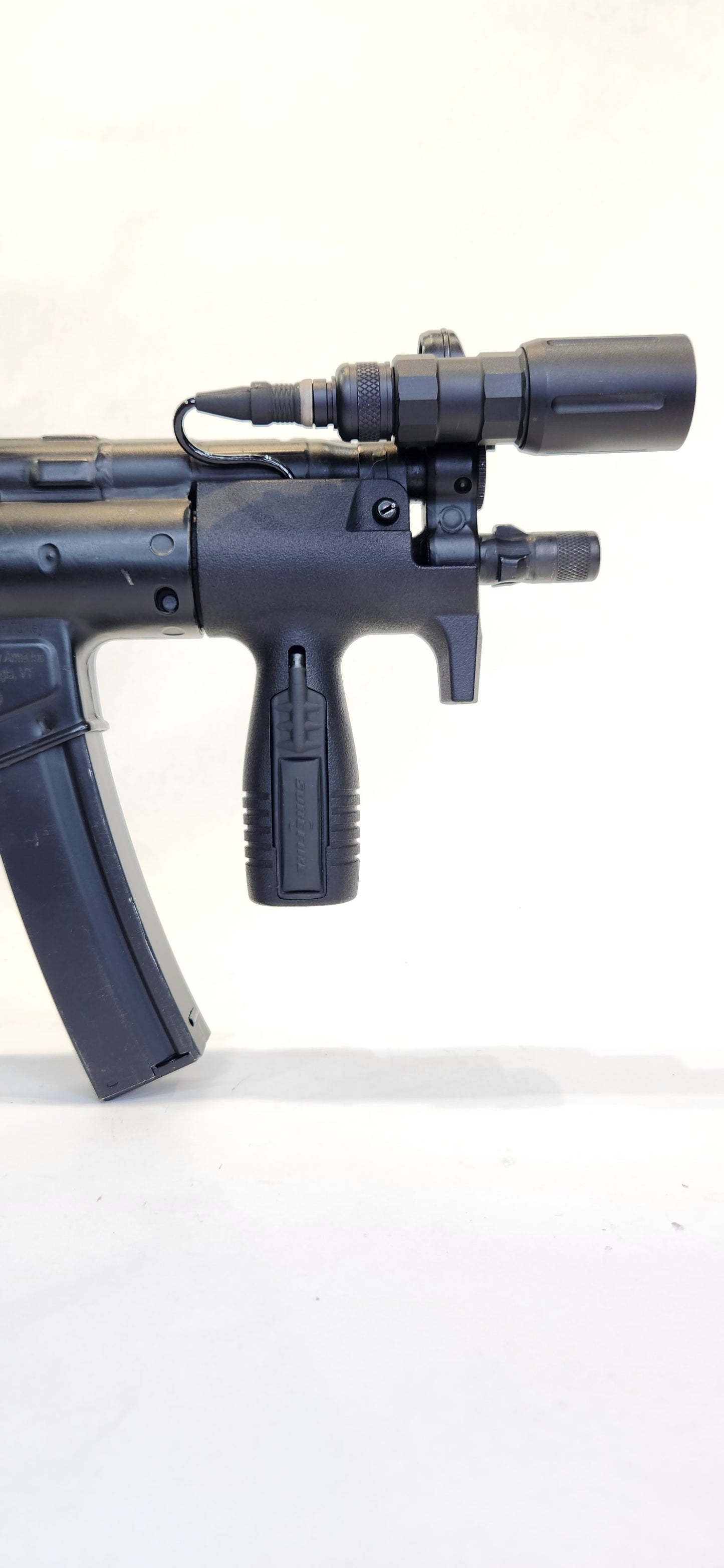 MP5K Vert Grip with Pressure Switch Mount